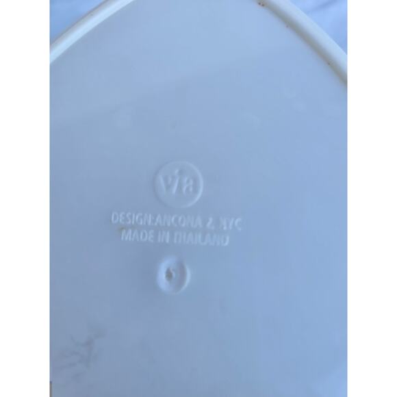 Vintage Ancona 2 NYC White Plastic Ice Bucket / Container - Picture 4 of 5